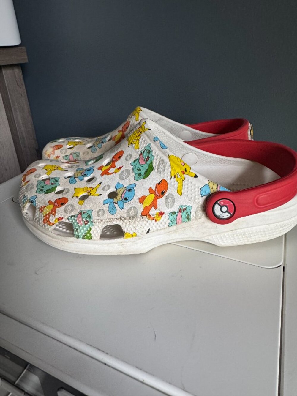 Pokémon Crocs Kids Junior Size 5 Red White Character Clogs